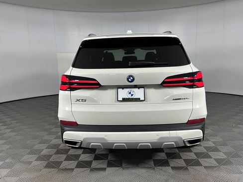 Used 2026 BMW X5 xDrive50e w/ Premium Package AWD/4WD image 22