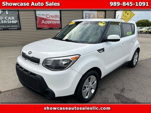 Used 2014 Kia Soul FWD image 1