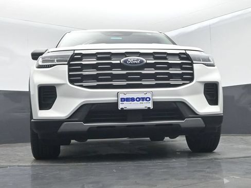 Certified 2025 Ford Explorer Active AWD/4WD image 48