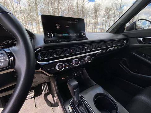 Used 2024 Honda Civic Sport image 22