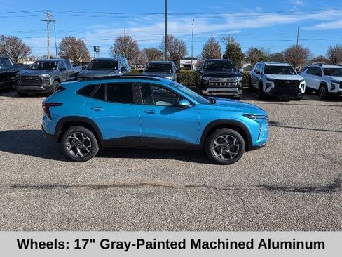 New 2026 Chevrolet Trax LT w/ Driver Confidence Package image 16