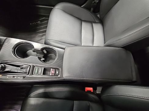 Used 2024 Honda Civic EX-L image 20