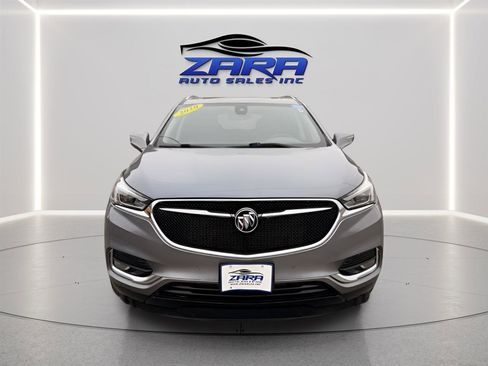 Used 2020 Buick Enclave Premium w/ Sun and Sites Package image 9