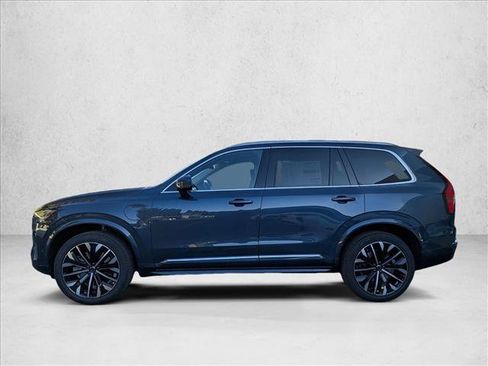 New 2026 Volvo XC90 T8 Plus w/ Protection Package Premier AWD/4WD image 6
