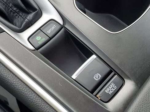 Used 2020 Honda Accord Sport image 32