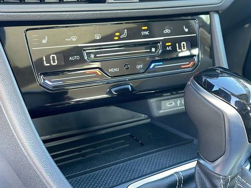 New 2026 Volkswagen Jetta SE image 21