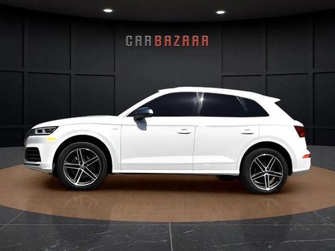 Used 2018 Audi SQ5 Premium Plus w/ Navigation Package image 12