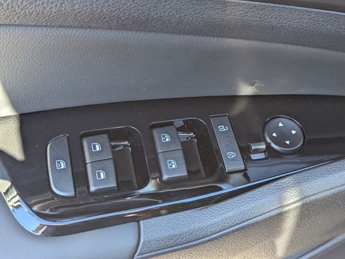 Certified 2025 Kia Sportage EX image 22