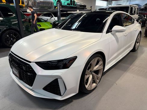 Used 2023 Audi RS 7 Sportback AWD/4WD image 9