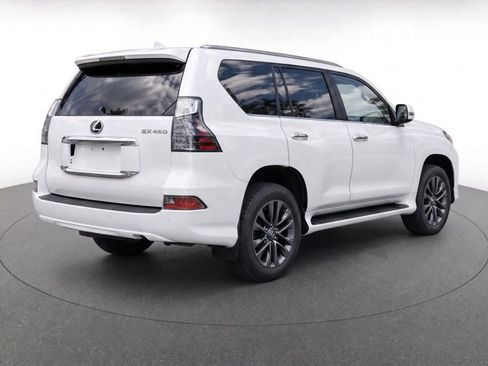 Used 2022 Lexus GX 460 Premium w/ Premium Package AWD/4WD image 7