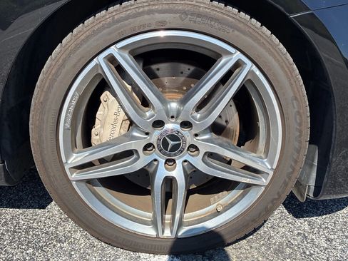 Used 2019 Mercedes-Benz E 300 4MATIC w/ Premium 1 Package image 13
