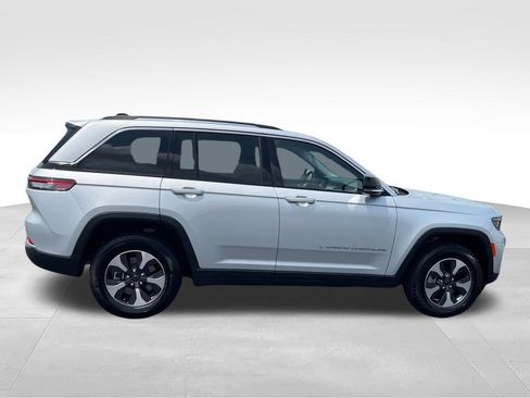 Used 2022 Jeep Grand Cherokee Limited 4xe AWD/4WD image 6
