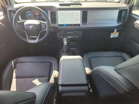 New 2026 Ford Bronco Outer Banks AWD/4WD image 14