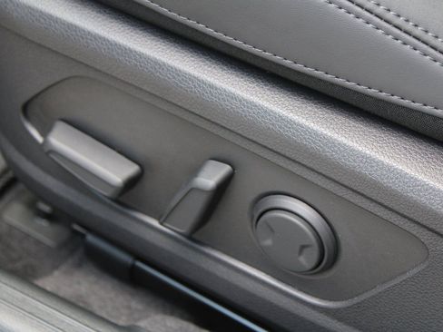 New 2026 Kia K5 EX image 22