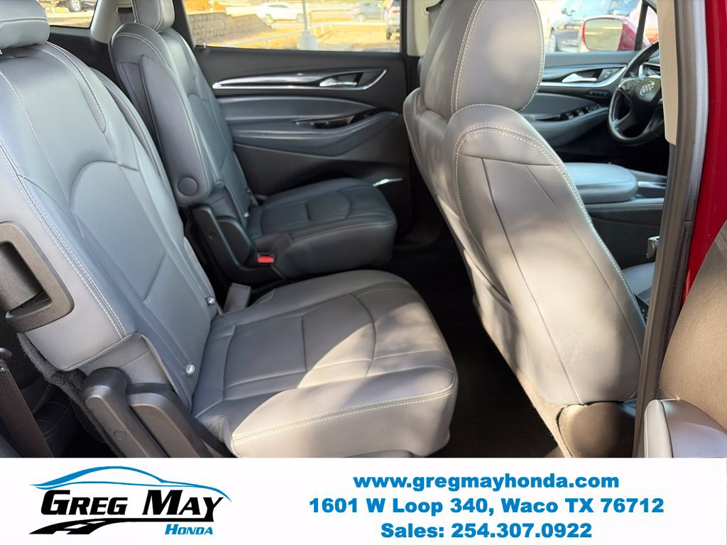 Used 2018 Buick Enclave Premium w/ LPO, Hit The Road Package AWD/4WD image 15