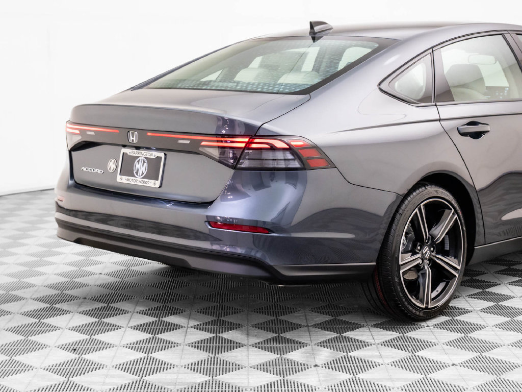 Used 2026 Honda Accord SE image 36