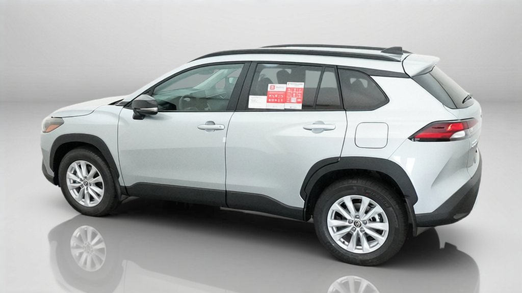 New 2026 Toyota Corolla Cross LE FWD image 7