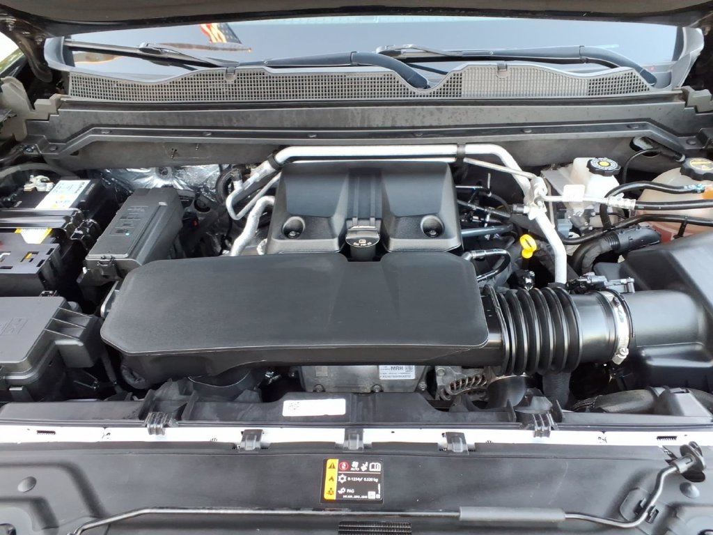 Certified 2024 Chevrolet Colorado Trail Boss w/ Advanced Trailering Package AWD/4WD image 21