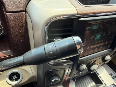 Used 2015 RAM 3500 Laramie AWD/4WD image 31