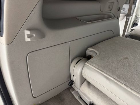 Used 2010 GMC Yukon SLT RWD image 79