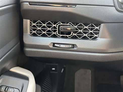 Certified 2025 Honda Accord LX image 21