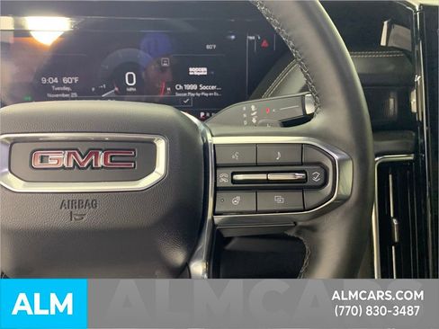 Used 2025 GMC Yukon Elevation image 21