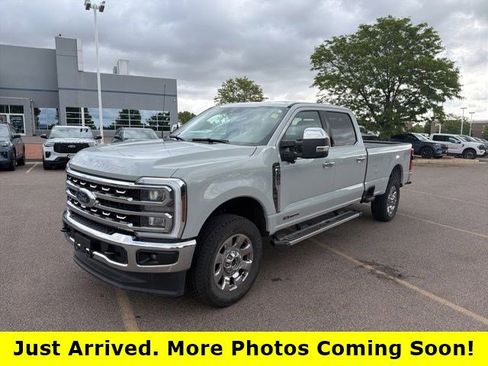 Used 2025 Ford F350 Lariat w/ Chrome Package AWD/4WD image 1