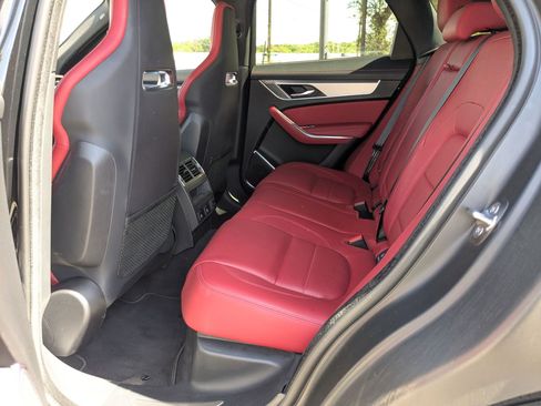 Used 2021 Jaguar F-PACE R-Dynamic S image 20