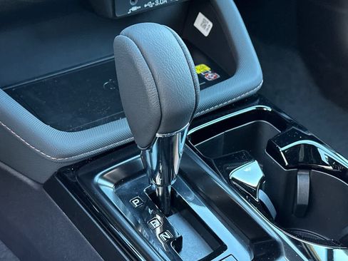 New 2026 Subaru Forester Touring AWD/4WD image 25
