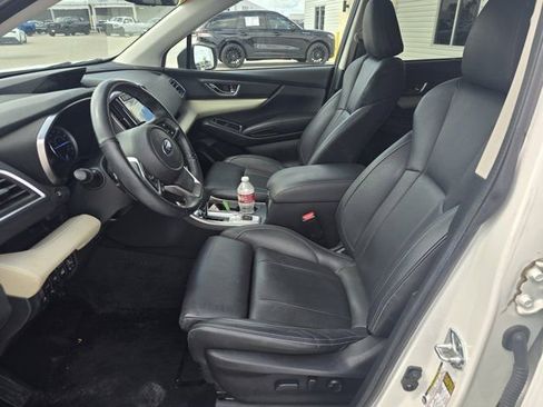 Used 2022 Subaru Ascent Limited AWD/4WD image 12