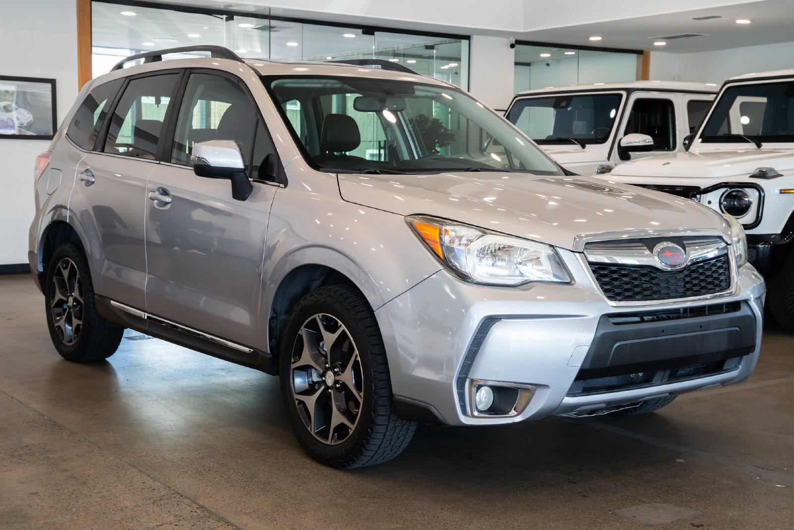 Used 2016 Subaru Forester 2.0XT Touring w/ Popular Package #2 AWD/4WD image 3