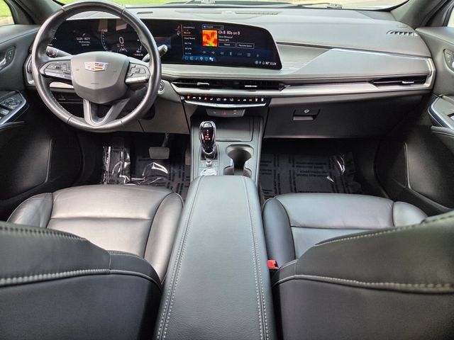 Used 2024 Cadillac XT4 Premium Luxury FWD image 12