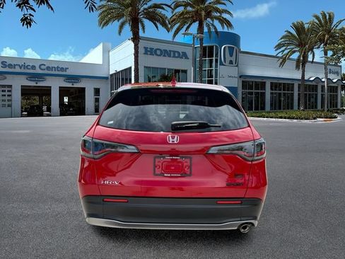 Used 2024 Honda HR-V Sport image 7