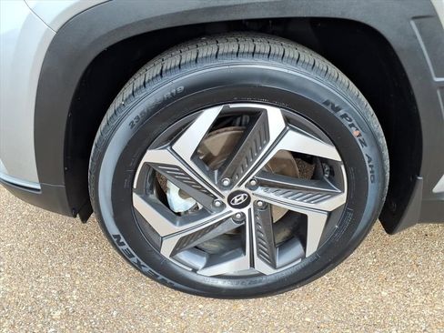 Certified 2024 Hyundai Tucson SEL w/ Convenience Package image 9