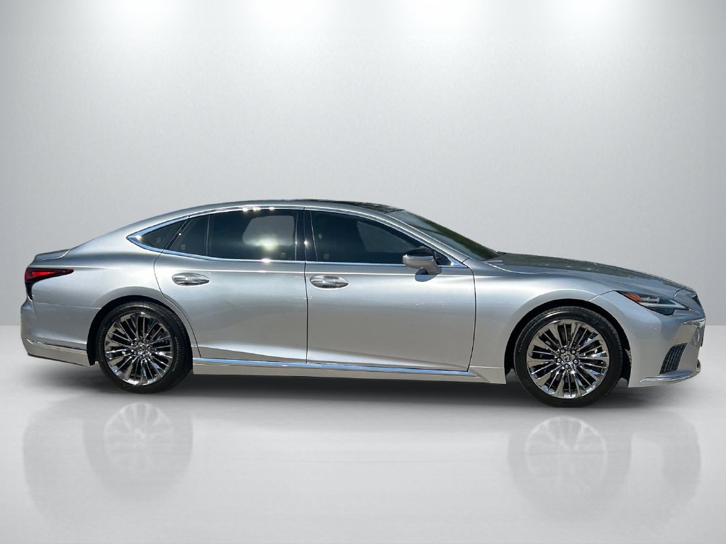 Used 2022 Lexus LS 500 w/ Interior Upgrade Package RWD image 4