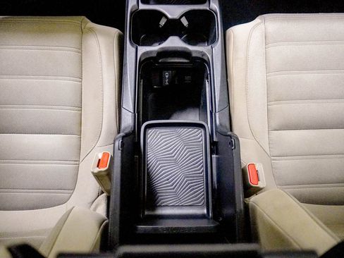 Used 2019 Honda CR-V EX image 29