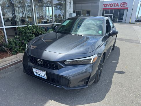 Used 2026 Honda Civic Sport image 2