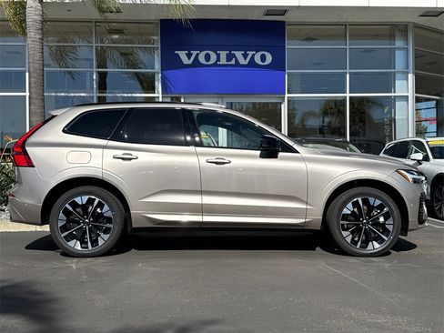 New 2026 Volvo XC60 T8 Plus w/ Protection Package Premier image 6