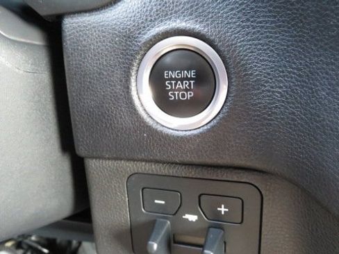 Used 2022 Toyota Tundra SR5 image 20