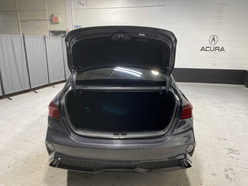 Used 2023 Kia Forte GT-Line image 19