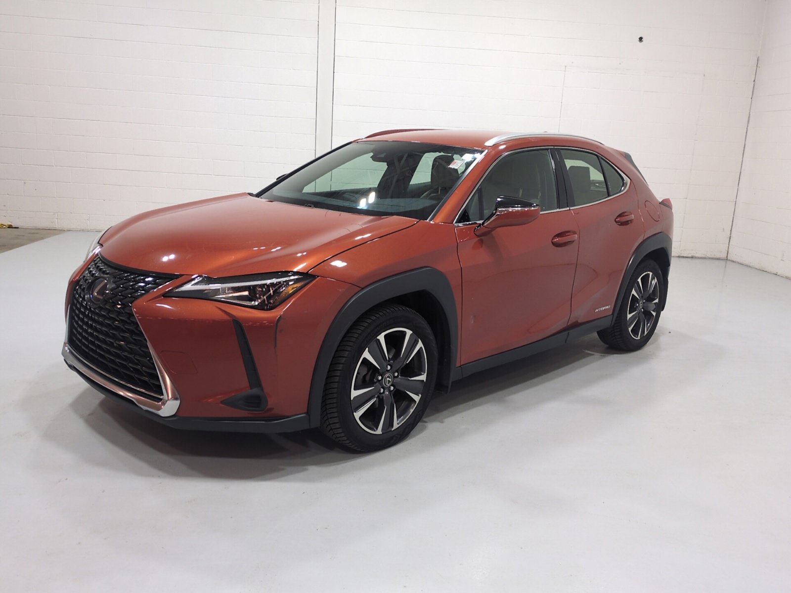 Used 2019 Lexus UX 250h w/ Accessory Package 2 AWD/4WD image 7