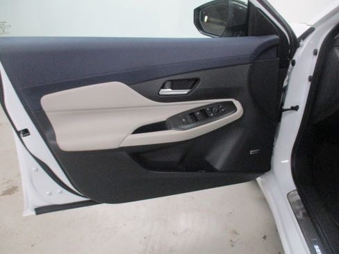 New 2026 Nissan Sentra SL w/ Floor Mat Package FWD image 13