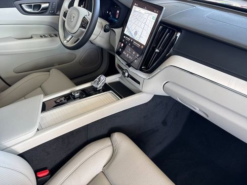 New 2026 Volvo XC60 B5 Ultra w/ Protection Package Premier image 15