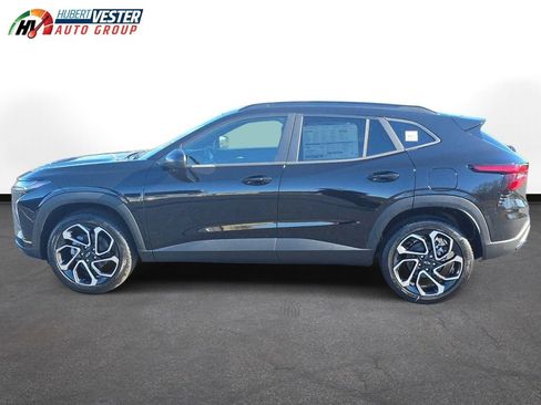 New 2026 Chevrolet Trax RS w/ Driver Confidence Package image 1