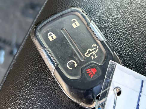 Used 2021 Chevrolet Silverado 1500 LT Trail Boss w/ Convenience Package II image 35