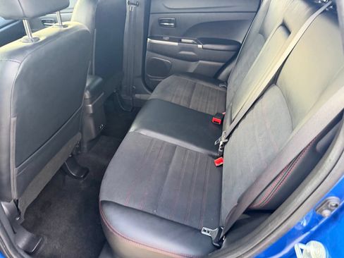 Used 2024 Mitsubishi Outlander Sport LE AWD/4WD image 35