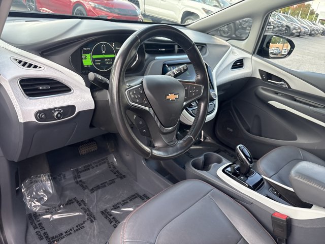 Used 2021 Chevrolet Bolt Premier w/ Infotainment Package FWD image 11