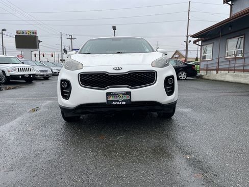 Used 2017 Kia Sportage LX image 8