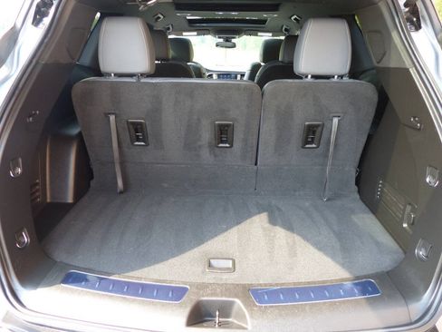 Used 2023 Buick Enclave Essence w/ Experience Buick Package AWD/4WD image 46