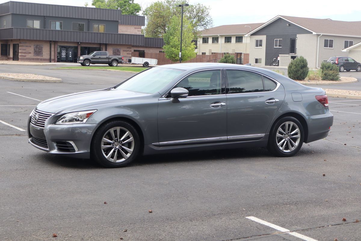 Used 2014 Lexus LS 460 AWD w/ Comfort Package image 10
